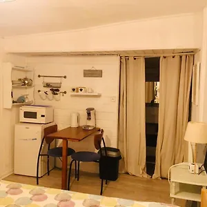 Vue - Ideal Voyageur Solo, A Velo, A Pied , Perros-Guirec France